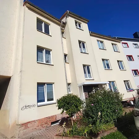 Apartment 4 -6 Personen Monteurswohnung In Zeitz