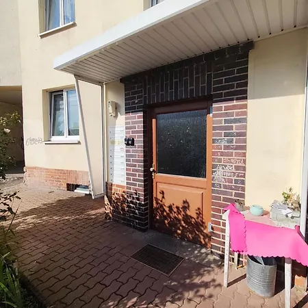 4 -6 Personen Monteurswohnung In Apartment Zeitz