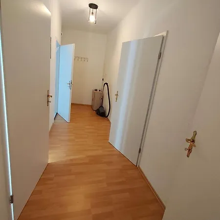 4 -6 Personen Monteurswohnung In