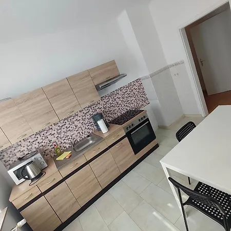 4 -6 Personen Monteurswohnung In Apartment